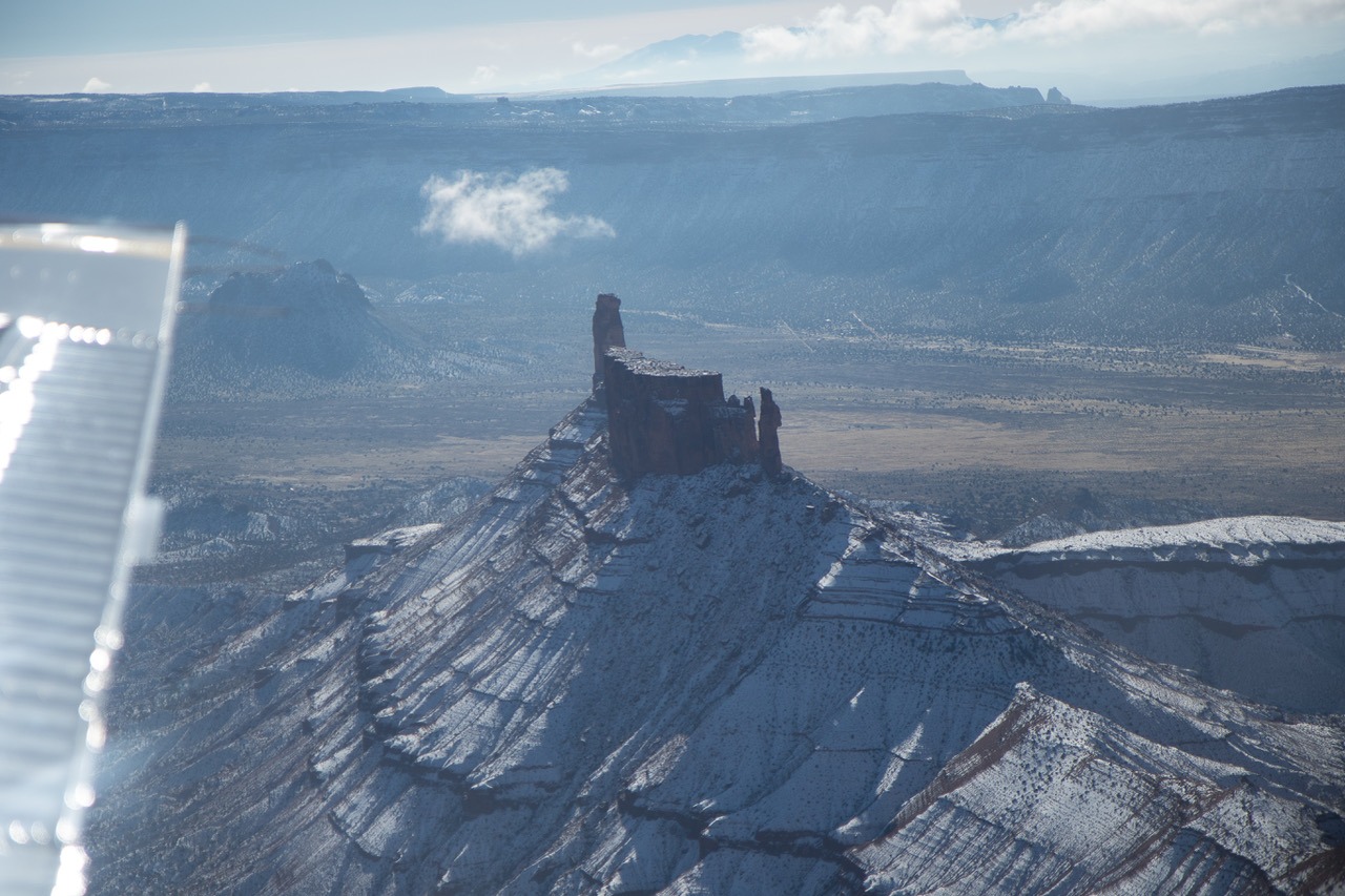 _MGL7636 Castle Ridge and Castleton Tower near Moab, UT with La Salle Mountains in the background